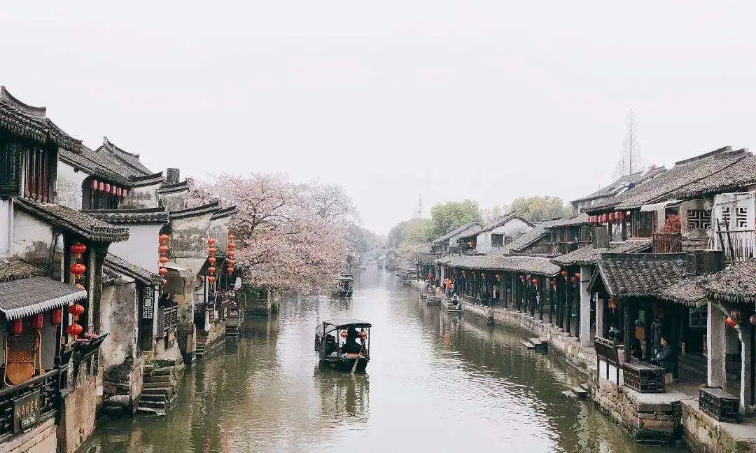 连阅免费阅读小说最新版平台-发现与分享的乐趣